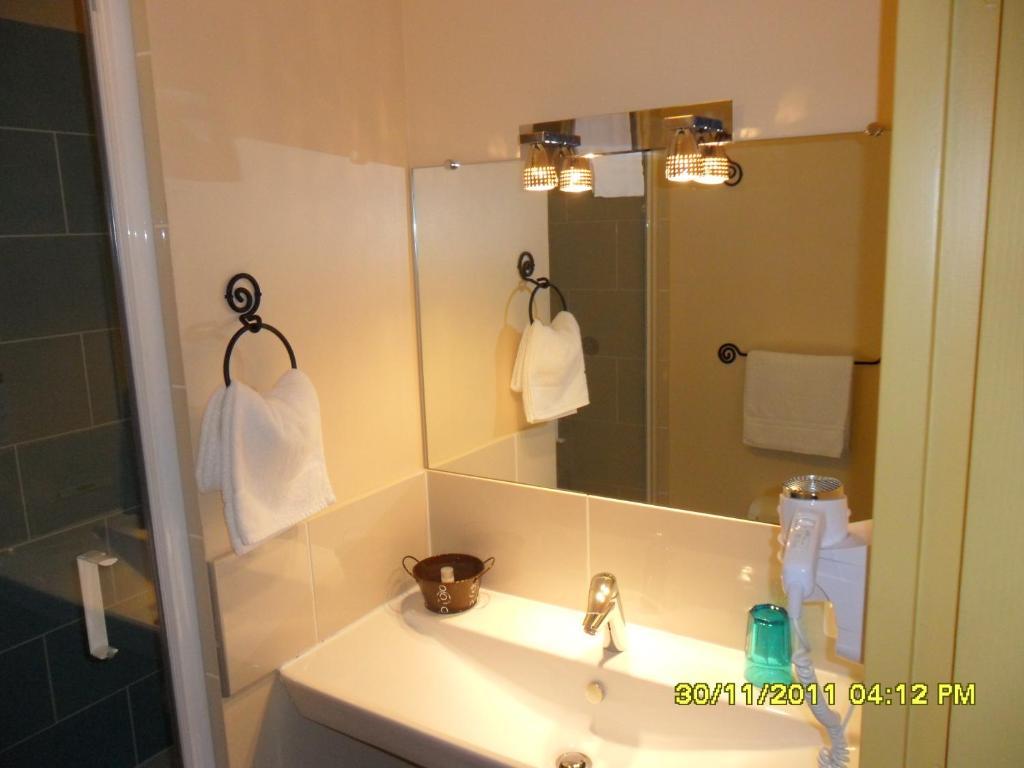 La Saleine Hotel Crest Phòng bức ảnh